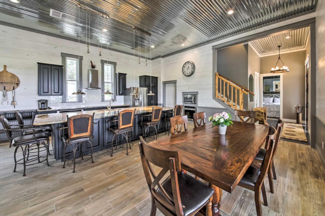 Вилла Ladera Wimberley Estate On 13 Acres With Hot Tub Экстерьер фото