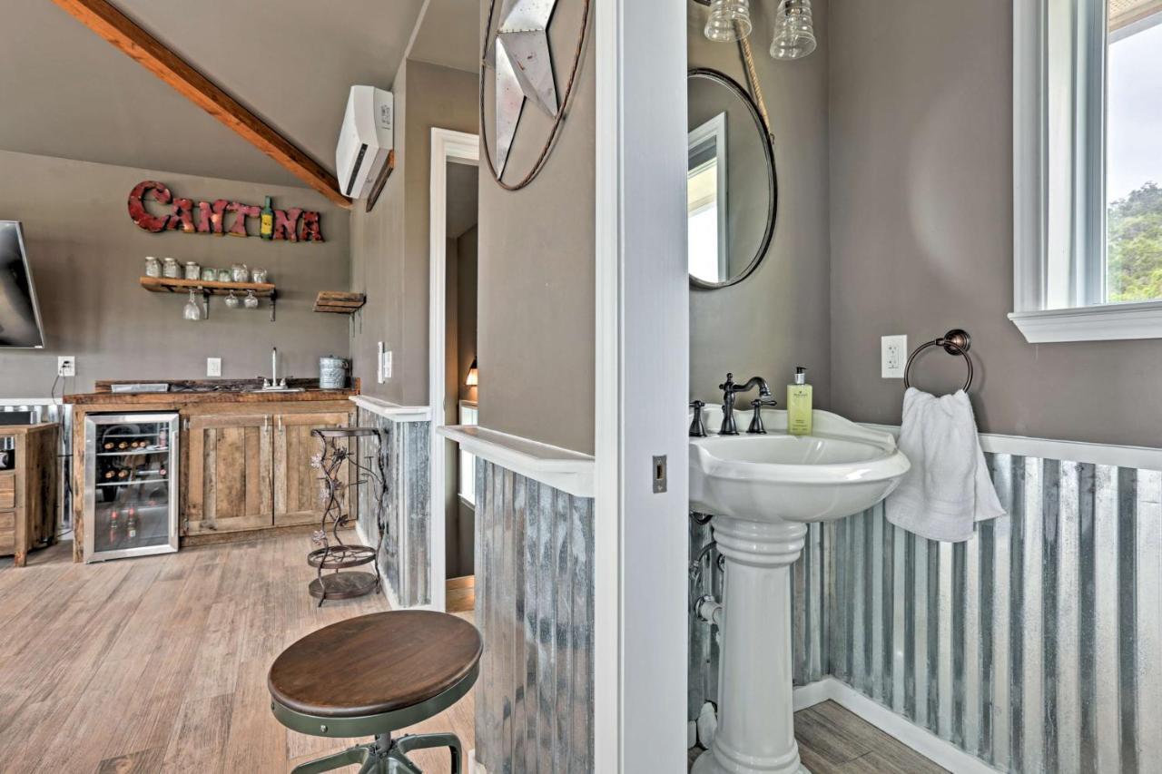 Вилла Ladera Wimberley Estate On 13 Acres With Hot Tub Экстерьер фото